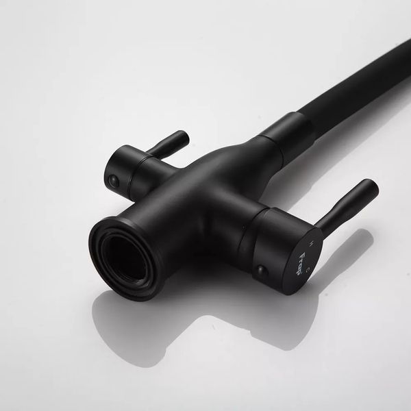 Смеситель для кухни с фильтром Frap F4396-6 с гибким изливом черный F4396-6 фото